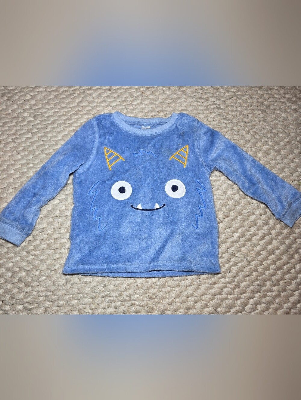 Carter’s Boys 4T Blue Monster Face Long Sleeve Crewneck Sweater